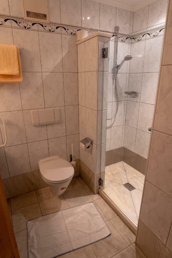 Brueckenwirt Otel Hallein Dış mekan fotoğraf